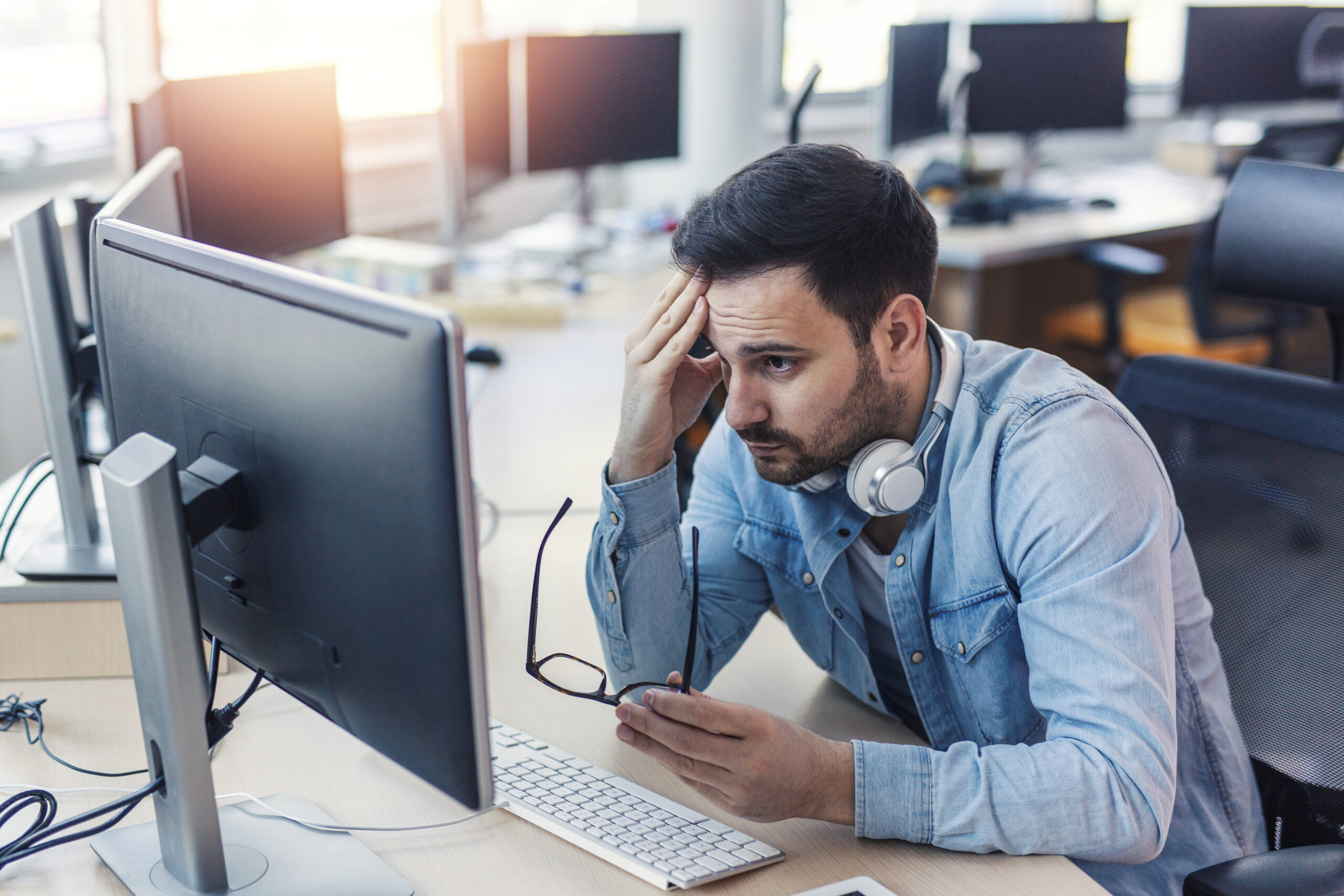 Why Most Oil & Gas MRO Strategies Fail (And What to Do Instead)
